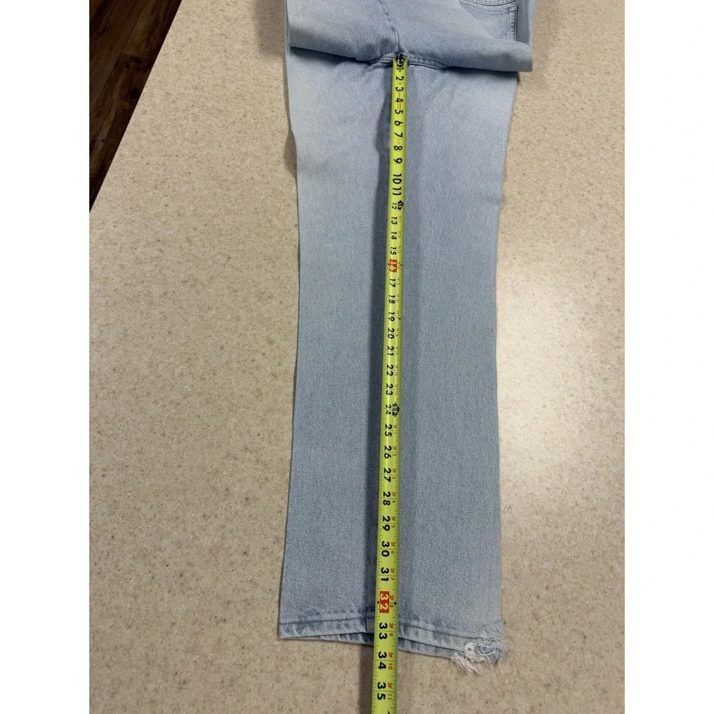 Levi's Jeans Mens 48x32 Light Wash Blue Distressed Relaxed Fit Denim Big Tall